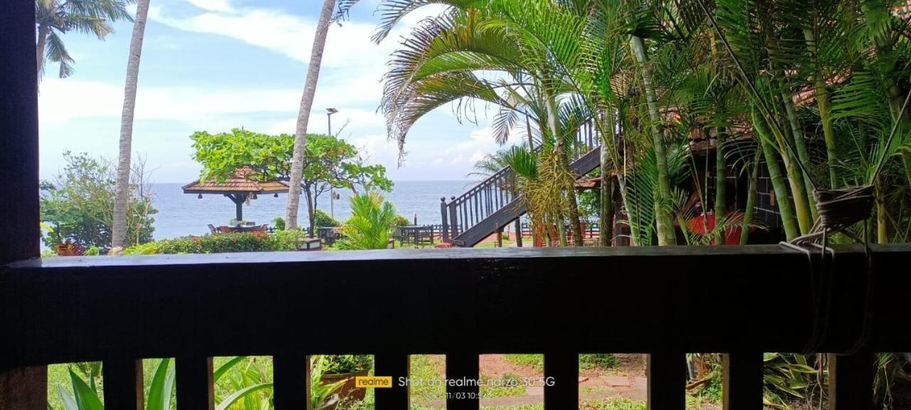 Bluewater Beach Resort Varkala Zimmer foto