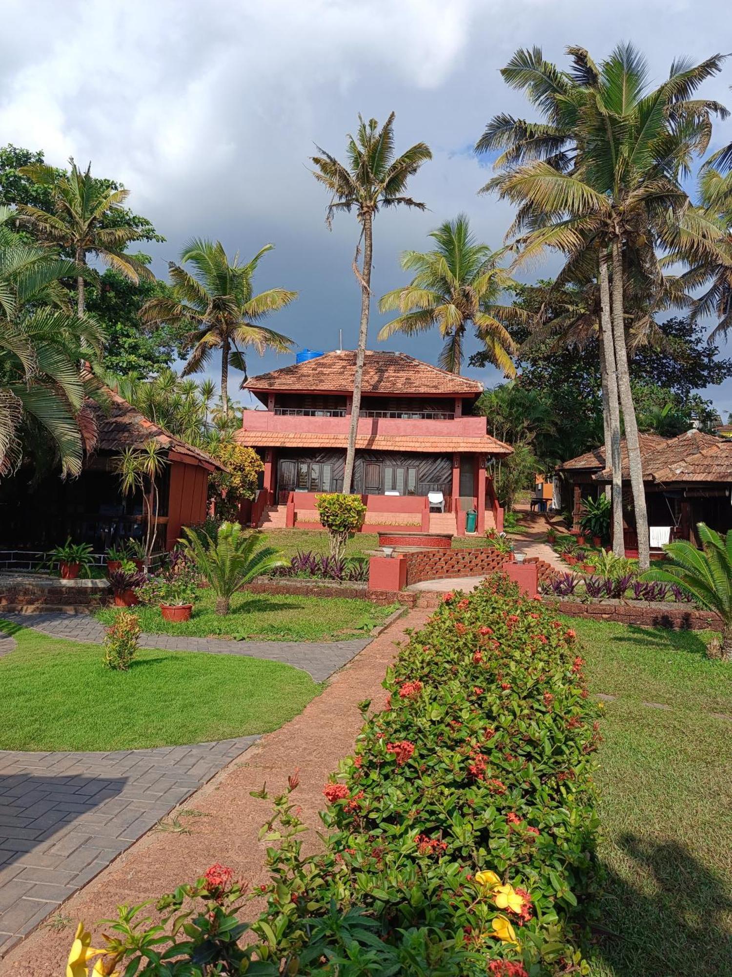 Bluewater Beach Resort Varkala Exterior foto