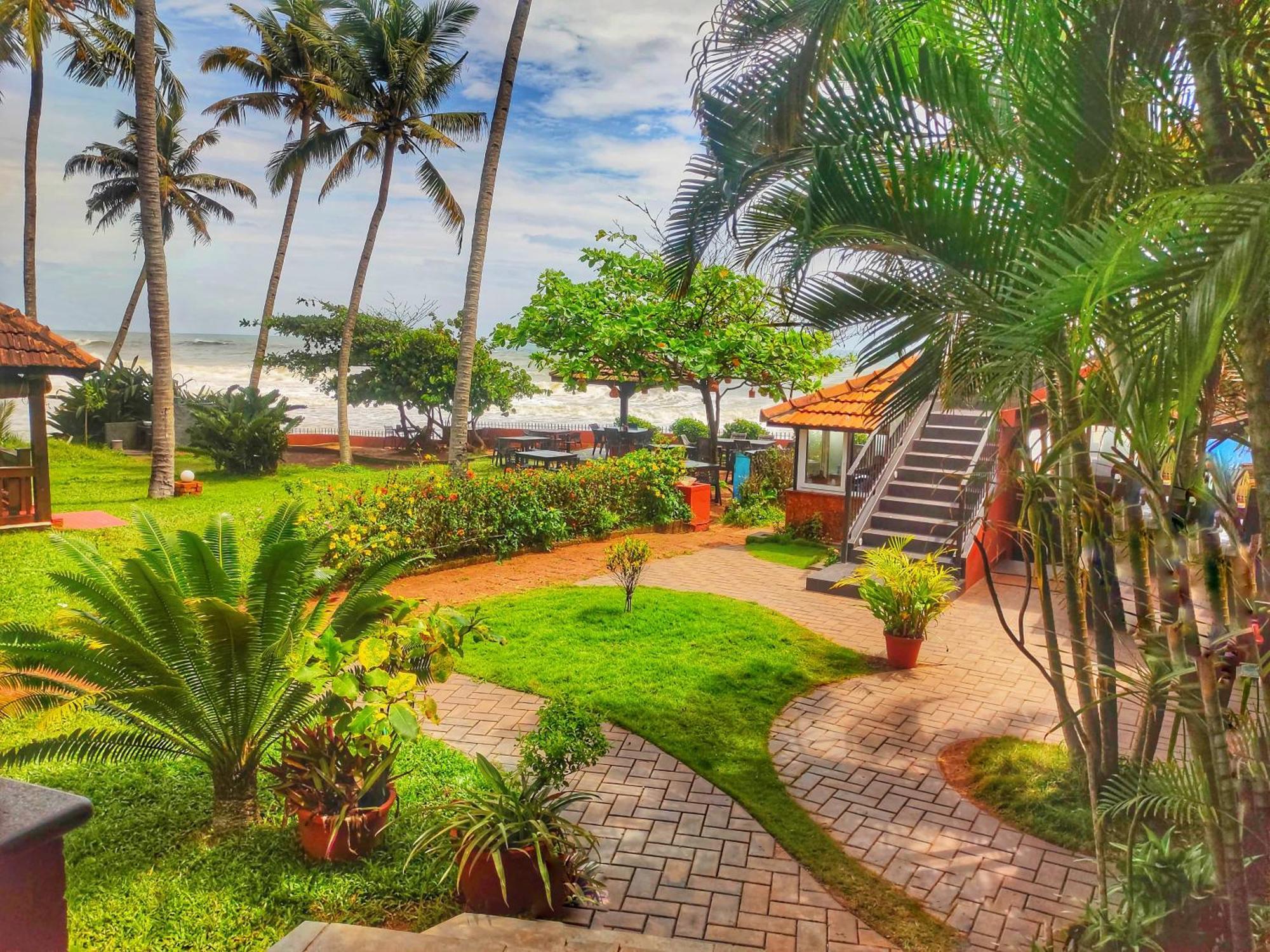 Bluewater Beach Resort Varkala Exterior foto